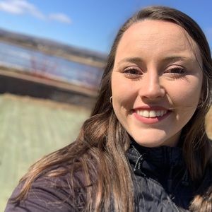 Meet your Posher, Alanda